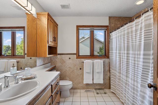 8842 Hillswick Trail, Brooklyn Park, MN 55443