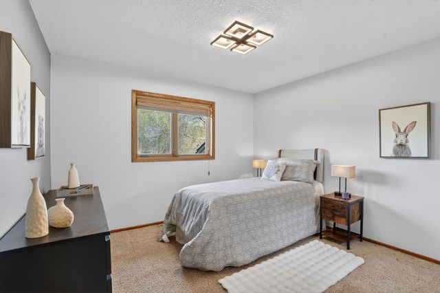 8842 Hillswick Trail, Brooklyn Park, MN 55443