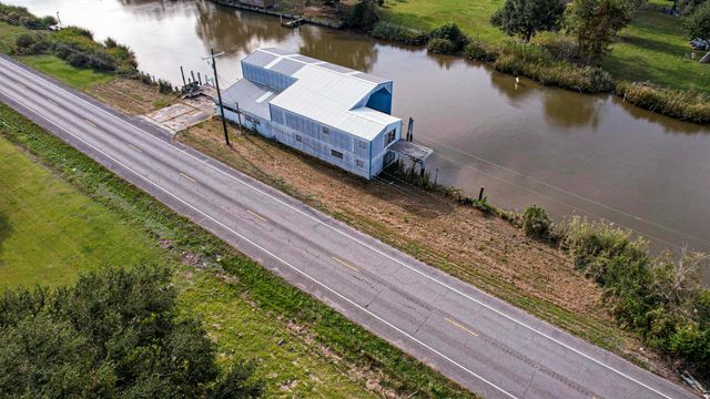 706 Highway 55, Montegut, LA 70377