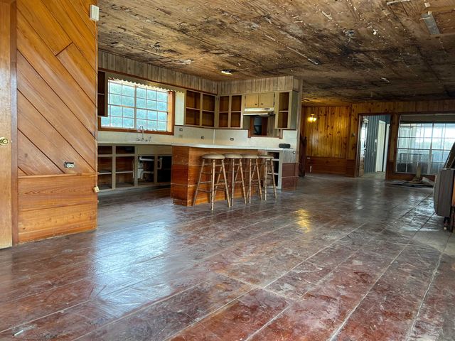 706 Highway 55, Montegut, LA 70377