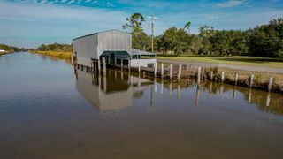 706 Highway 55, Montegut, LA 70377