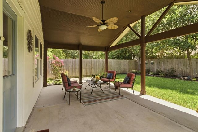 32426 Angler Park, Conroe, TX 77385