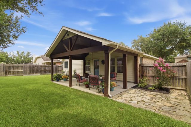32426 Angler Park, Conroe, TX 77385