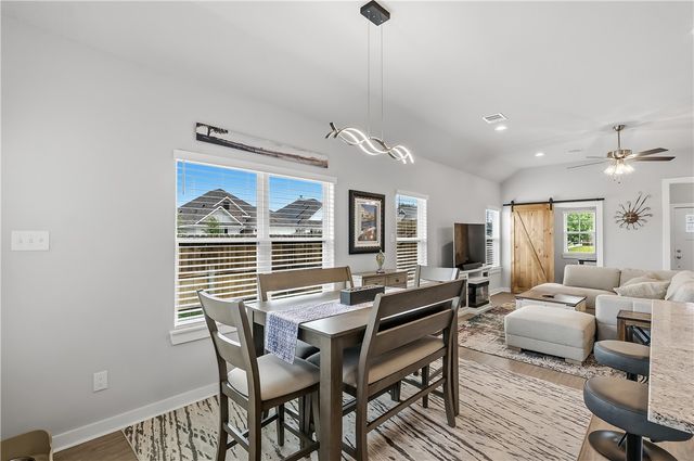2819 Buccaneer Trail, Bryan, TX 77803