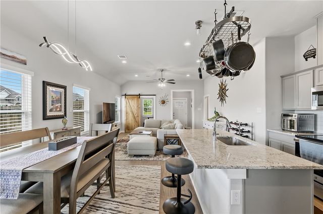 2819 Buccaneer Trail, Bryan, TX 77803