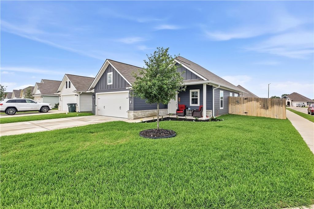 2819 Buccaneer Trail, Bryan, TX 77803 — photo 2