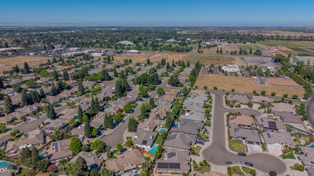 675 Kingfisher Ct, Merced, CA 95340