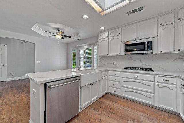 675 Kingfisher Ct, Merced, CA 95340