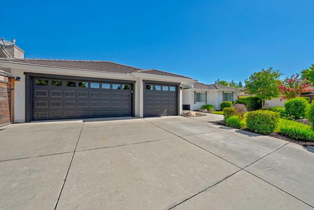 675 Kingfisher Ct, Merced, CA 95340