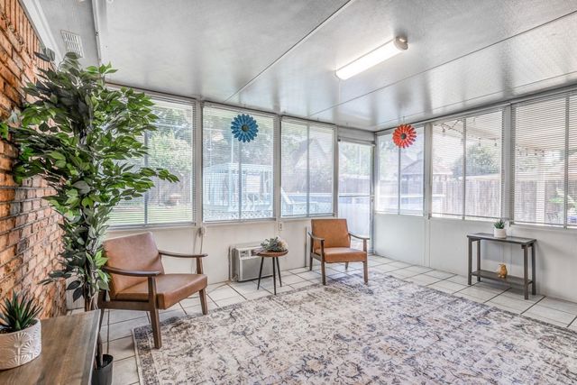 8243 CRIMSON CREEK DR, Memphis, TN 38016