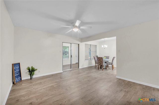 210 S Burnet Street, Belton, TX 76513