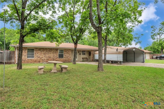 210 S Burnet Street, Belton, TX 76513
