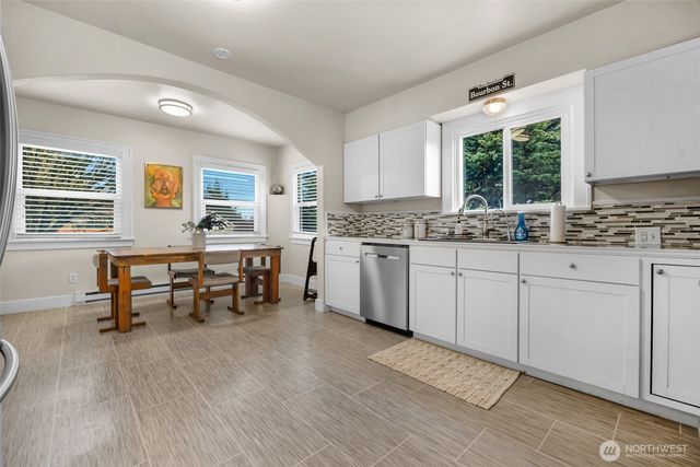 5431 Broadway, Everett, WA 98203