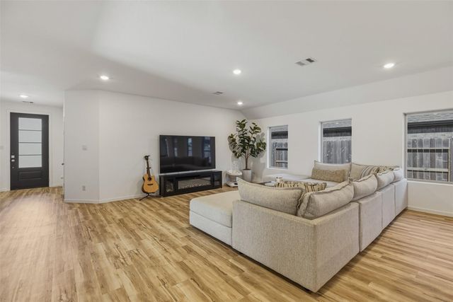 2004 Hyde Acres Street, League City, TX 77573