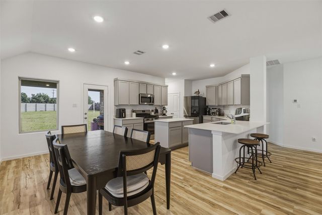 2004 Hyde Acres Street, League City, TX 77573