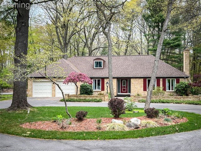3969 Braeburn Drive, Norton Shores, MI 49441
