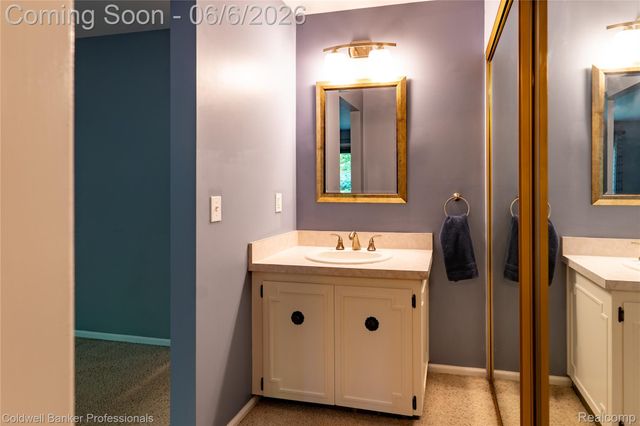 3969 Braeburn Drive, Norton Shores, MI 49441