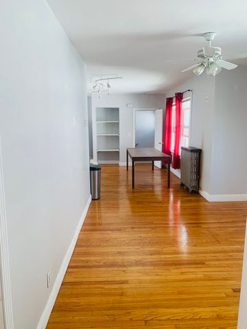 58 Malden, Malden, MA 02148