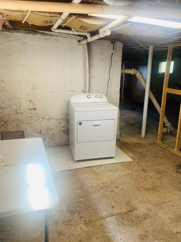 58 Malden, Malden, MA 02148