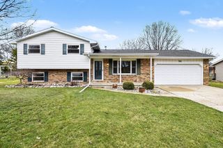 531 W Dawn Drive, Tittabawassee Twp, MI 48623