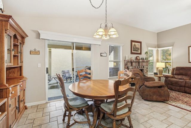 8189 Bantry Ct, Sacramento, CA 95829