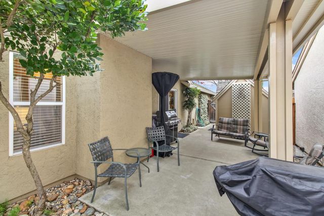 8189 Bantry Ct, Sacramento, CA 95829