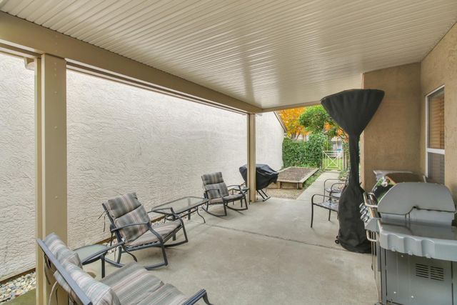 8189 Bantry Ct, Sacramento, CA 95829