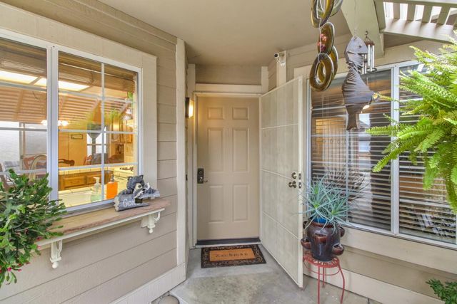 8189 Bantry Ct, Sacramento, CA 95829