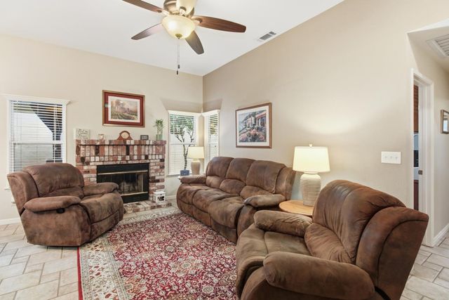 8189 Bantry Ct, Sacramento, CA 95829