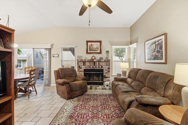 8189 Bantry Ct, Sacramento, CA 95829