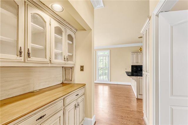 1006 Quaker Ridge Way, Johns Creek, GA 30097