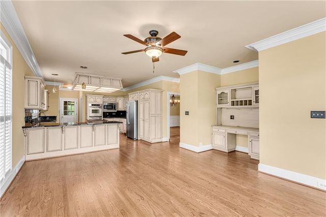 1006 Quaker Ridge Way, Johns Creek, GA 30097