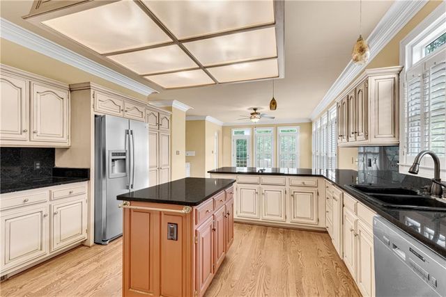 1006 Quaker Ridge Way, Johns Creek, GA 30097