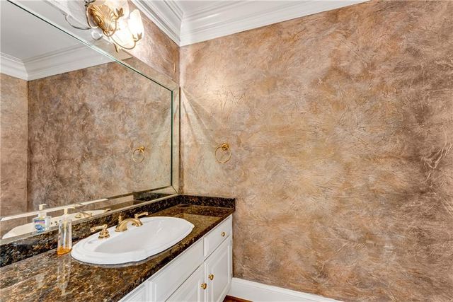 1006 Quaker Ridge Way, Johns Creek, GA 30097