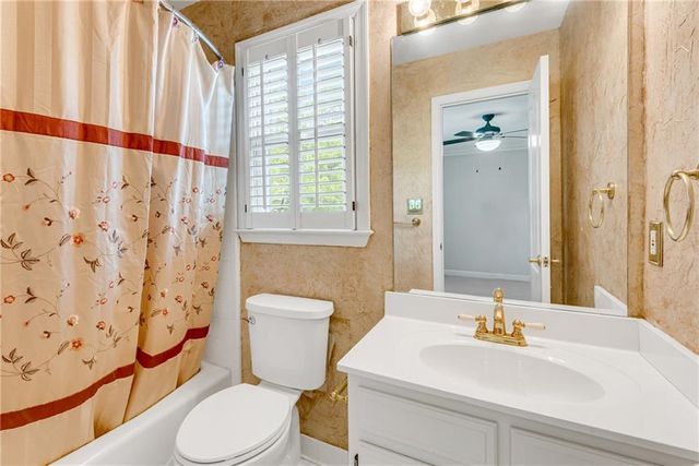 1006 Quaker Ridge Way, Johns Creek, GA 30097