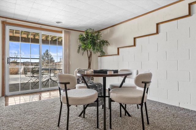 2607 Fox River PARKWAY, Waukesha, WI 53189