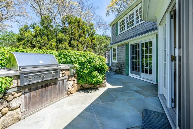 46 Great Bay Rd, Barnstable, MA 02655