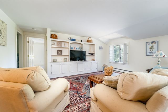 46 Great Bay Rd, Barnstable, MA 02655