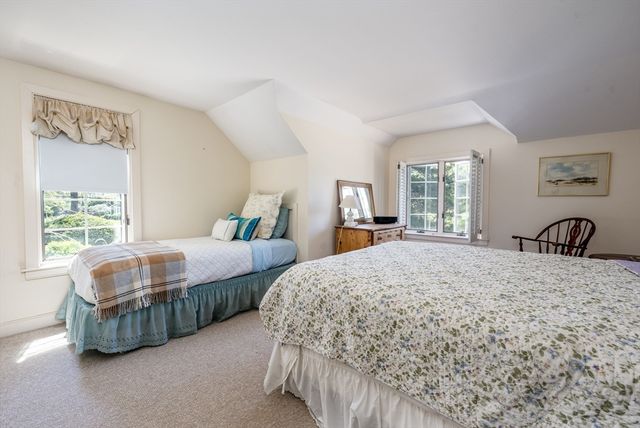 46 Great Bay Rd, Barnstable, MA 02655