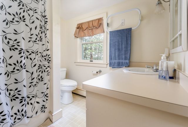 46 Great Bay Rd, Barnstable, MA 02655