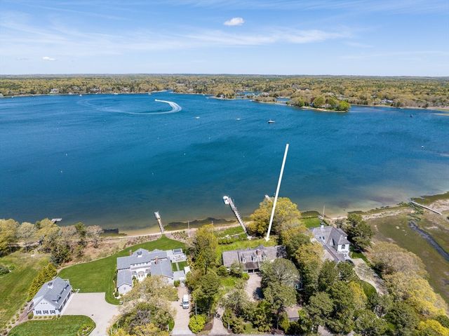 46 Great Bay Rd, Barnstable, MA 02655