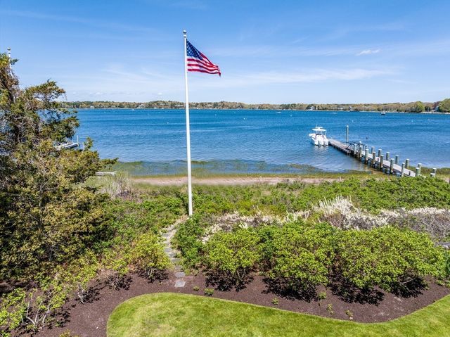 46 Great Bay Rd, Barnstable, MA 02655