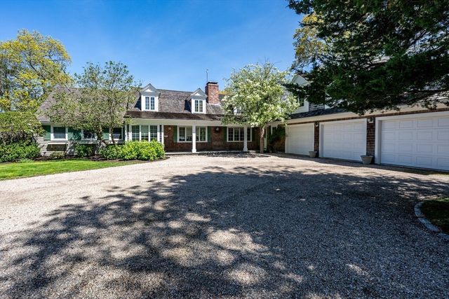 46 Great Bay Rd, Barnstable, MA 02655