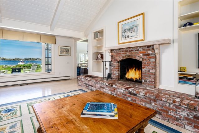 46 Great Bay Rd, Barnstable, MA 02655