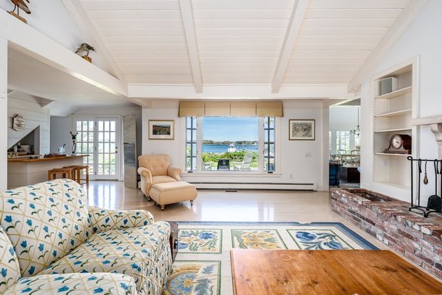 46 Great Bay Rd, Barnstable, MA 02655