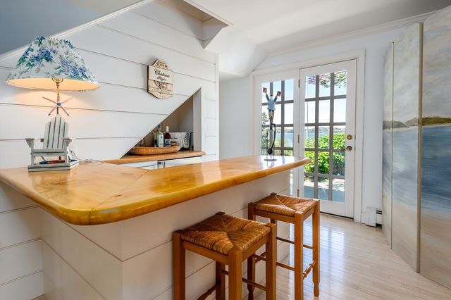46 Great Bay Rd, Barnstable, MA 02655