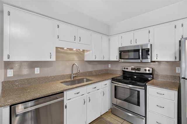 6312 SWEETWATER DRIVE E, Lakeland, FL 33811
