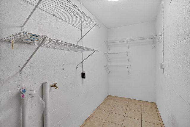 6312 SWEETWATER DRIVE E, Lakeland, FL 33811