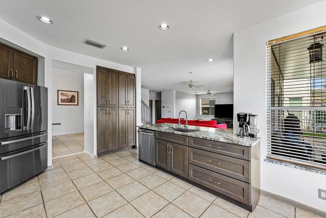 6376 Shadow Tree Lane, Lake Worth, FL 33463