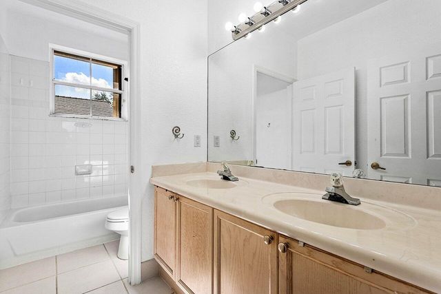 6376 Shadow Tree Lane, Lake Worth, FL 33463